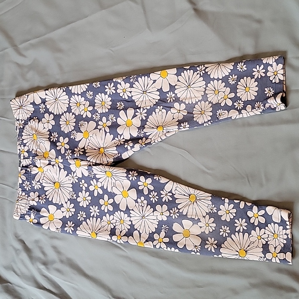 Daisy Capri leggings